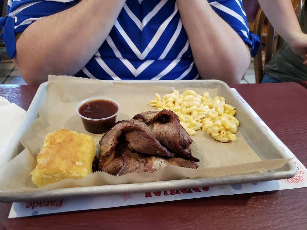 Bollingers Restaurant, Catering, and BBQ | restaurant | 210 N Church St, Thurmont, MD 21788, USA | 3012713500 OR +1 301-271-3500