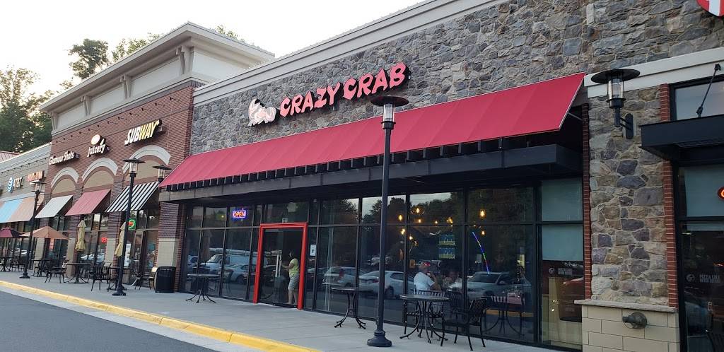Crazy Crab | restaurant | 10160 Fairfax Blvd #102, Fairfax, VA 22030, USA | 7032727766 OR +1 703-272-7766