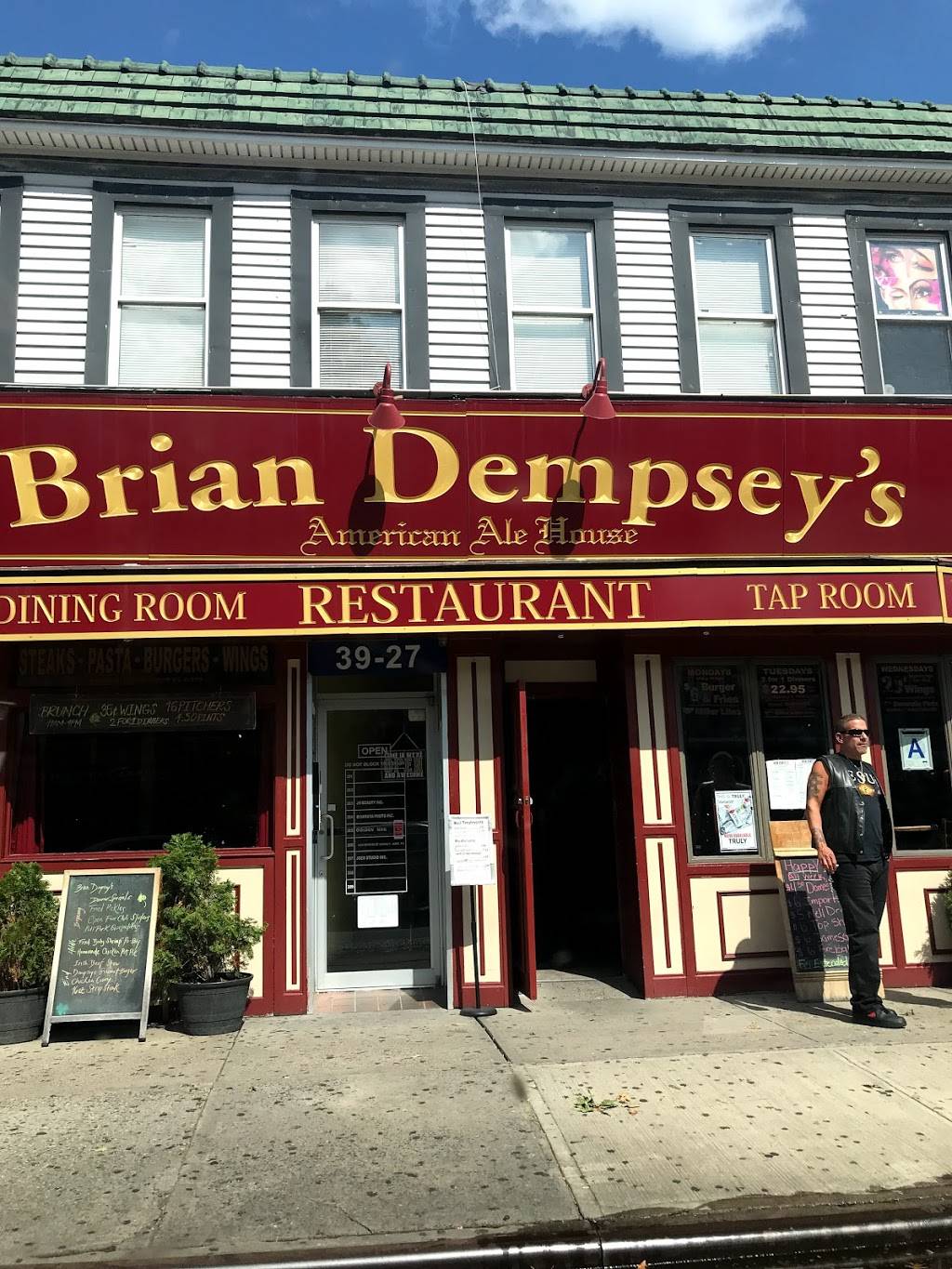 Brian Dempseys | restaurant | 3931 Bell Blvd, Bayside, NY 11361, USA | 7186313024 OR +1 718-631-3024