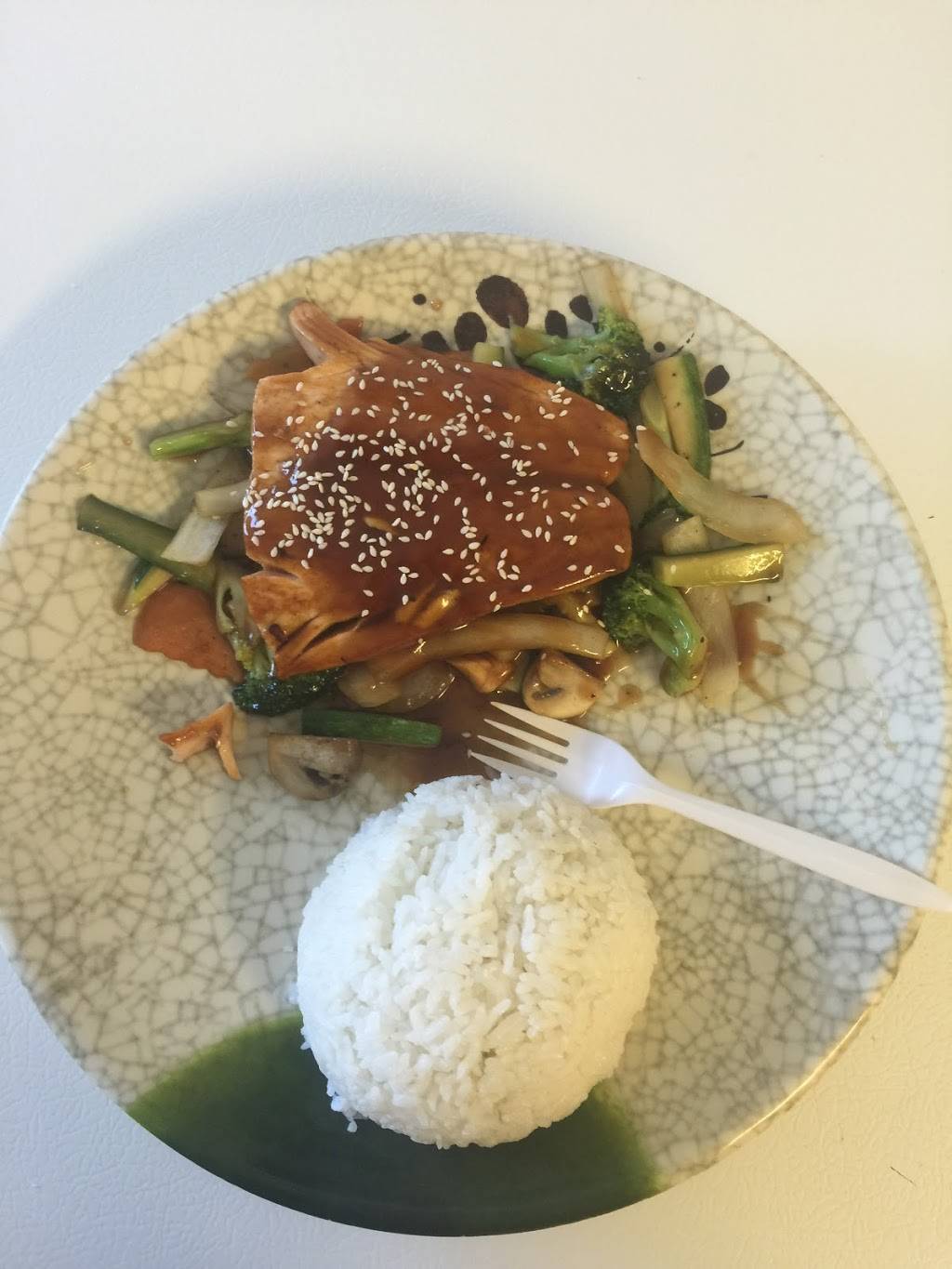 Mr. Wok Chinese Hibachi Grill | restaurant | 725 Clinch Ave, Clinton, TN 37716, USA | 8654575616 OR +1 865-457-5616