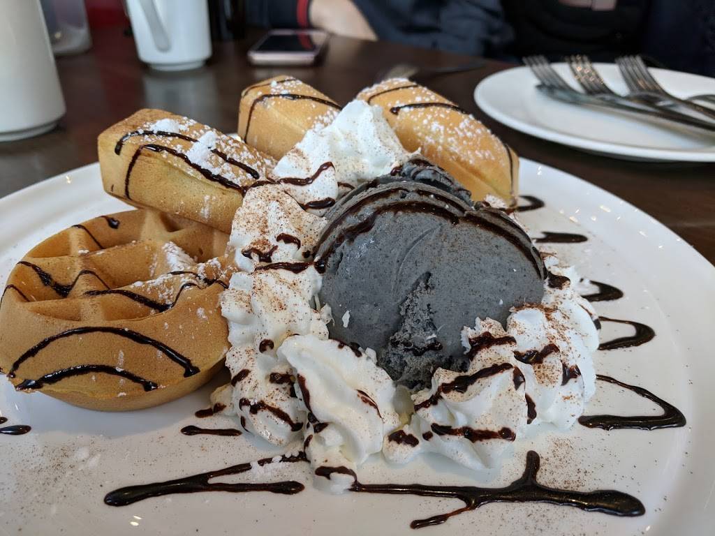 Phoenix Restaurant | restaurant | 8190 Bayview Ave, Thornhill, ON L3T 2S2, Canada | 9058861113 OR +1 905-886-1113