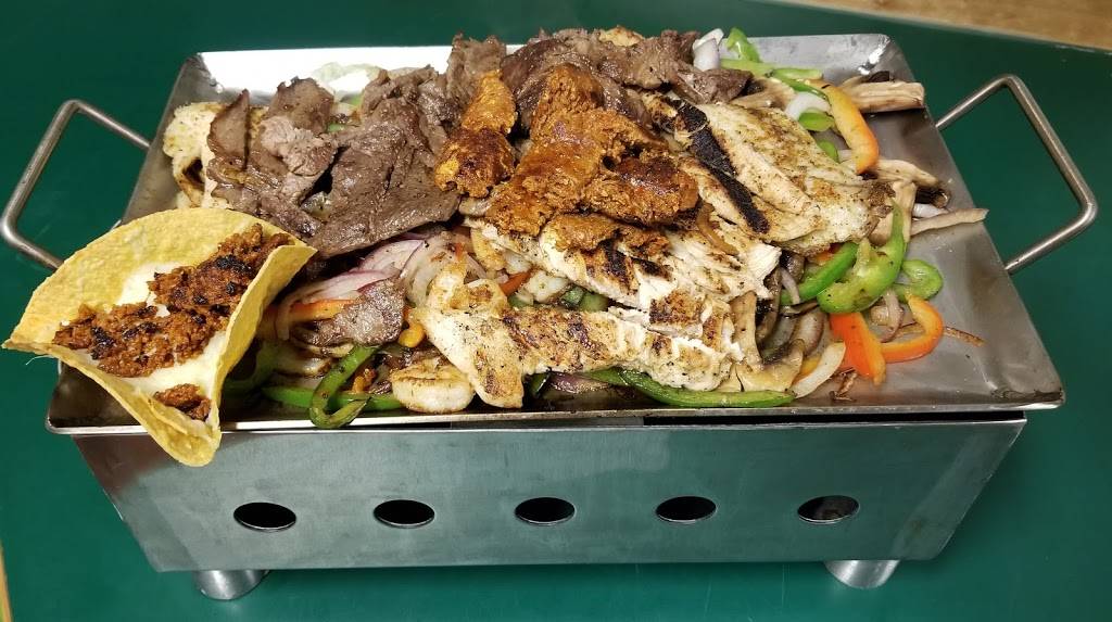 El Tradicional Mexican Restaurant & Cantina | restaurant | 2319 8th Ave, Greeley, CO 80631, USA | 9709784346 OR +1 970-978-4346