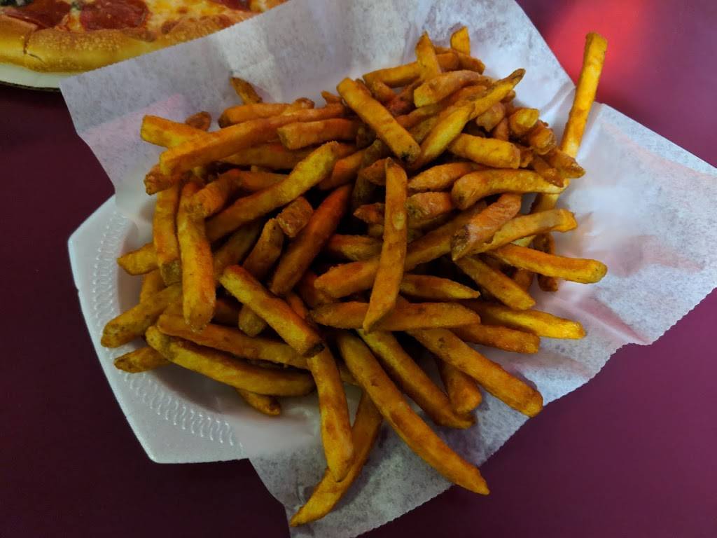 Pizza Club | restaurant | 1275 Bridge St, Dracut, MA 01826, USA | 9784534800 OR +1 978-453-4800