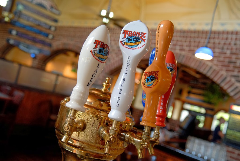 TBonz Gill & Grill | restaurant | 80 N Market St, Charleston, SC 29401, USA | 8435772511 OR +1 843-577-2511