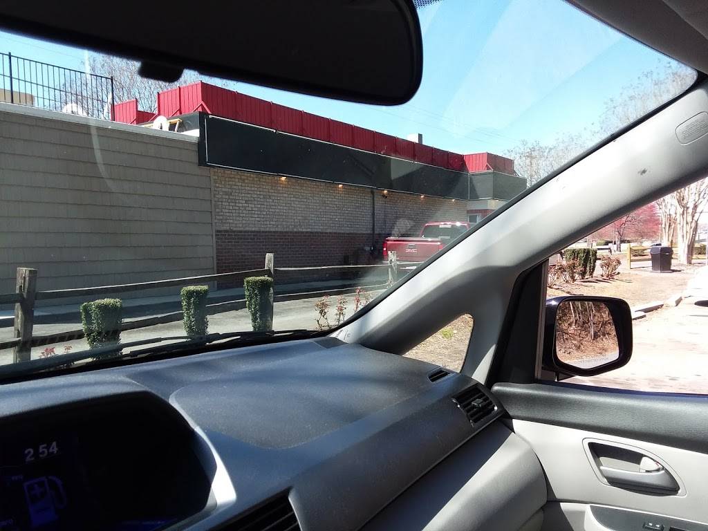 Cook Out | restaurant | 3103 Peters Creek Pkwy, Winston-Salem, NC 27127, USA | 3366500110 OR +1 336-650-0110