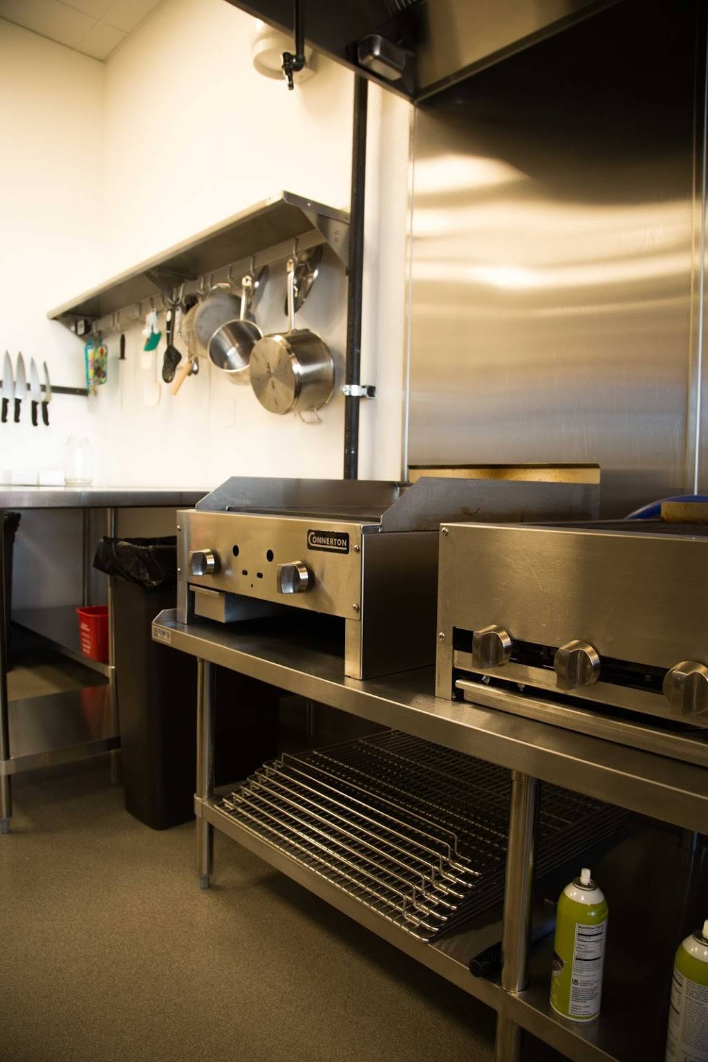 Healthy Bistro | restaurant | 7453, 2590 Newport Blvd B, Costa Mesa, CA 92627, USA | 9498735350 OR +1 949-873-5350