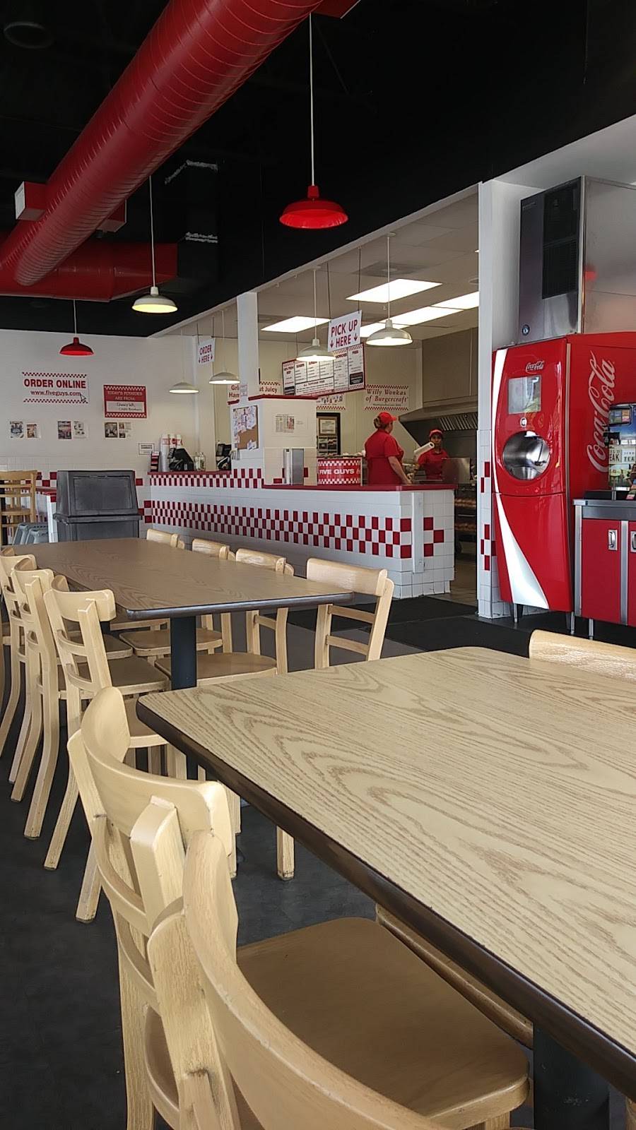 Five Guys | meal takeaway | 13580 Foulger Square, Woodbridge, VA 22192, USA | 7035807577 OR +1 703-580-7577