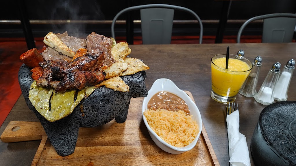 Asadas el Infierno Restaurant Bar | restaurant | 6157 Van Nuys Blvd, Van Nuys, CA 91401, USA | 8183891112 OR +1 818-389-1112