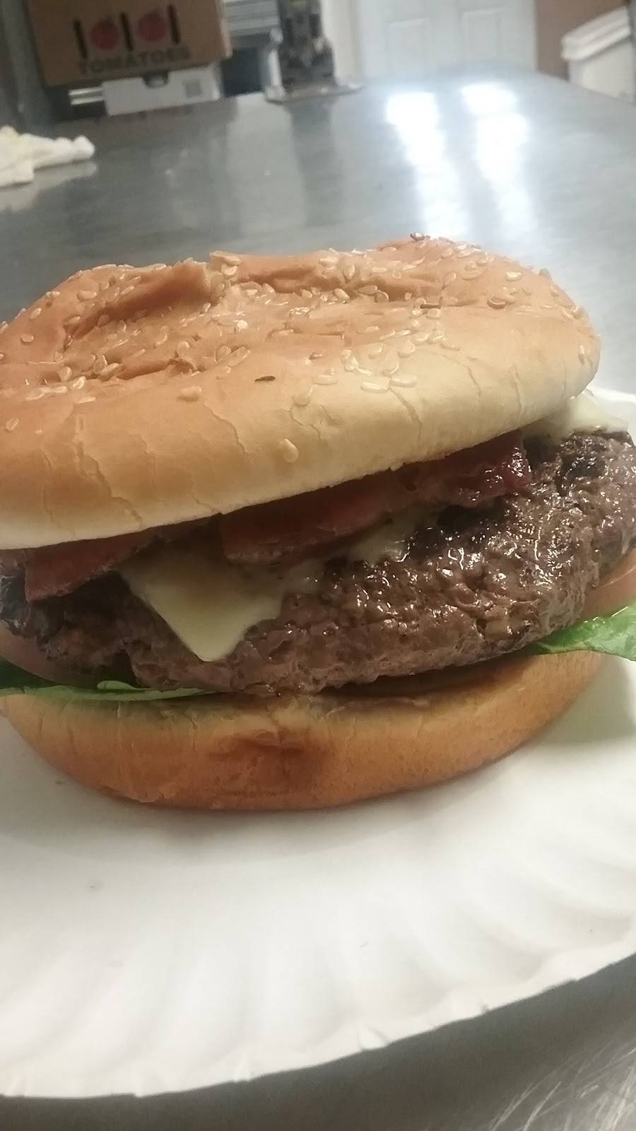 Omega Roast Beef & Pizza | meal delivery | 101 Loring Ave, Salem, MA 01970, USA | 9787401000 OR +1 978-740-1000