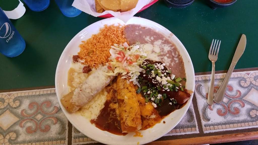 Molcajete | restaurant | 1911 S Havana St, Aurora, CO 80014, USA | 3037520555 OR +1 303-752-0555