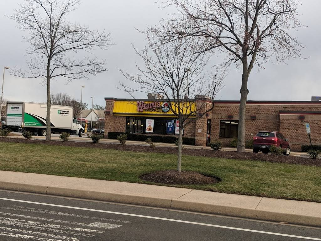 Wendys | restaurant | 9401 Annapolis Rd, Lanham, MD 20706, USA | 3017315681 OR +1 301-731-5681