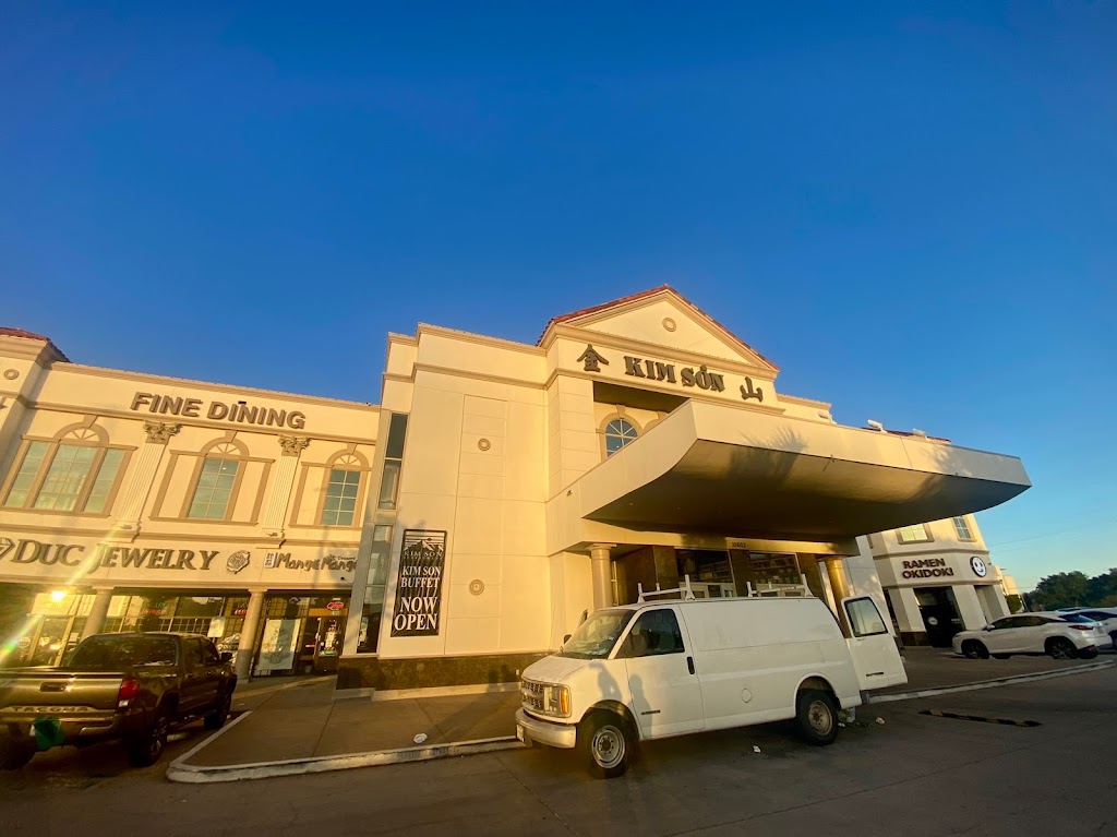 Kim Son | restaurant | 10603 Bellaire Blvd, Houston, TX 77072, USA | 2815981777 OR +1 281-598-1777