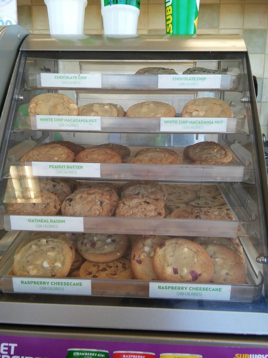 Subway | restaurant | Rainbow Village, 7320 S Rainbow Blvd #105, Las Vegas, NV 89139, USA | 7022700325 OR +1 702-270-0325