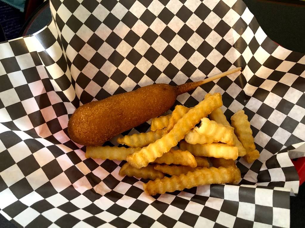 Franks For The Memories | restaurant | 470 Oak Grove Rd, Spartanburg, SC 29301, USA | 8645861330 OR +1 864-586-1330