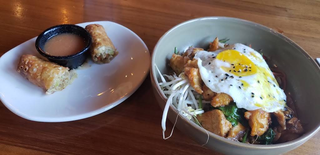 P.F. Changs | restaurant | 6809-F, Phillips Pl Ct, Charlotte, NC 28210, USA | 7045526644 OR +1 704-552-6644