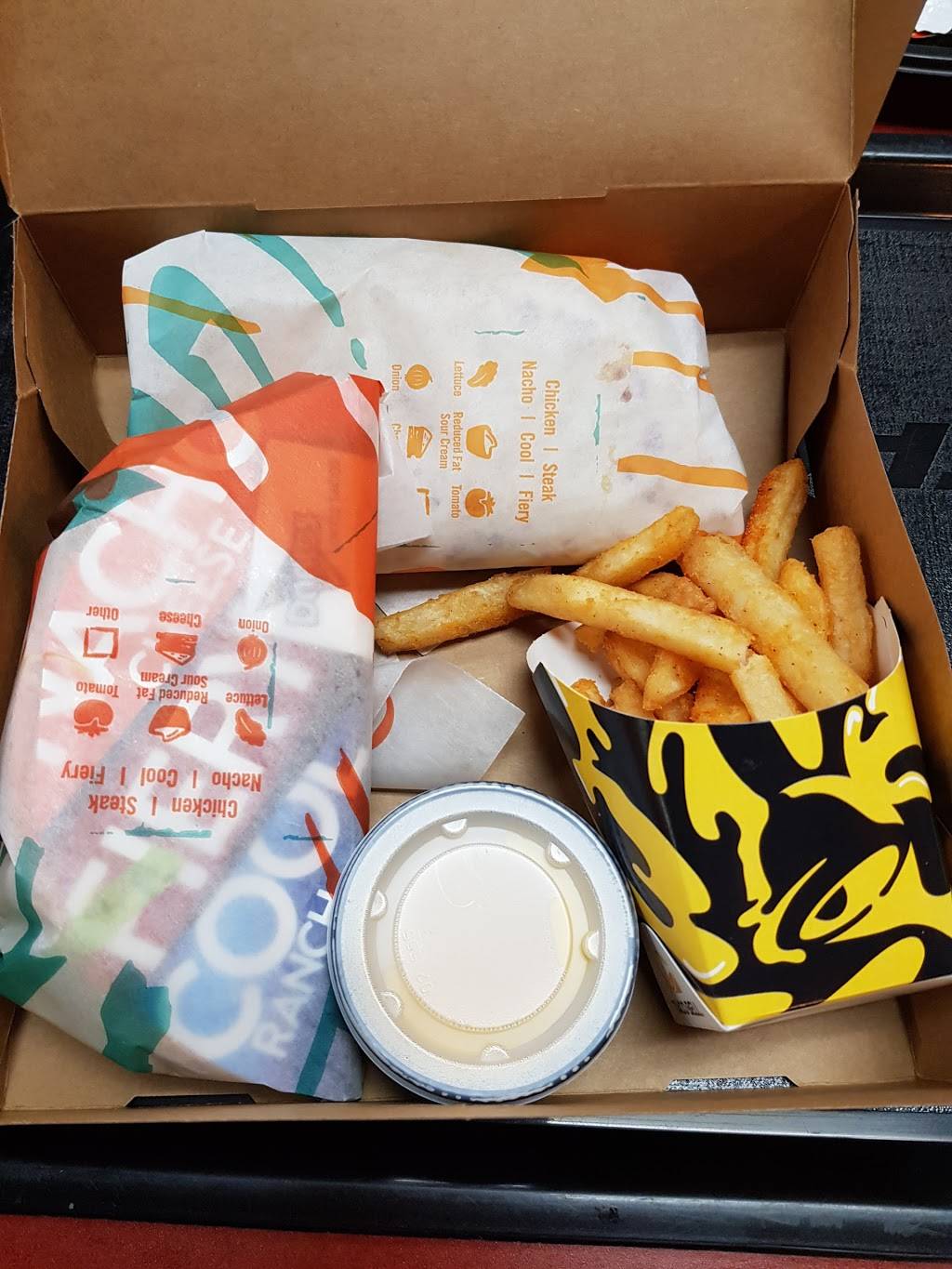 Taco Bell | restaurant | 2900 Townsgate Rd #113, Thousand Oaks, CA 91361, USA | 8054962666 OR +1 805-496-2666