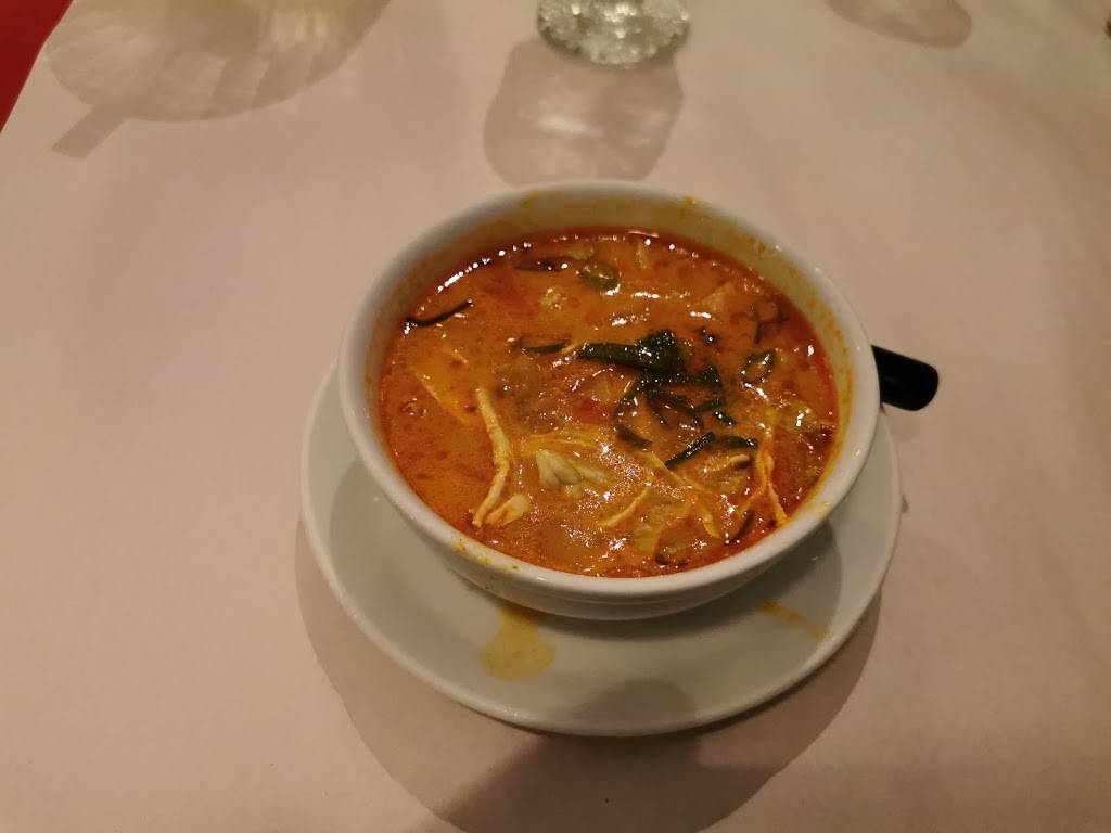 Restaurant Taasty Thai | restaurant | 323 Montée des Pionniers, Terrebonne, QC J6V 1H4, Canada | 4505817110 OR +1 450-581-7110