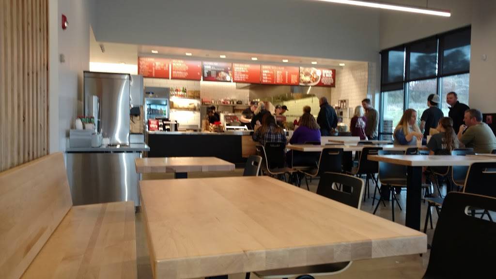 Chipotle Mexican Grill | restaurant | 1255 Interstate Dr Ste D109, Cookeville, TN 38501, USA | 9314000150 OR +1 931-400-0150