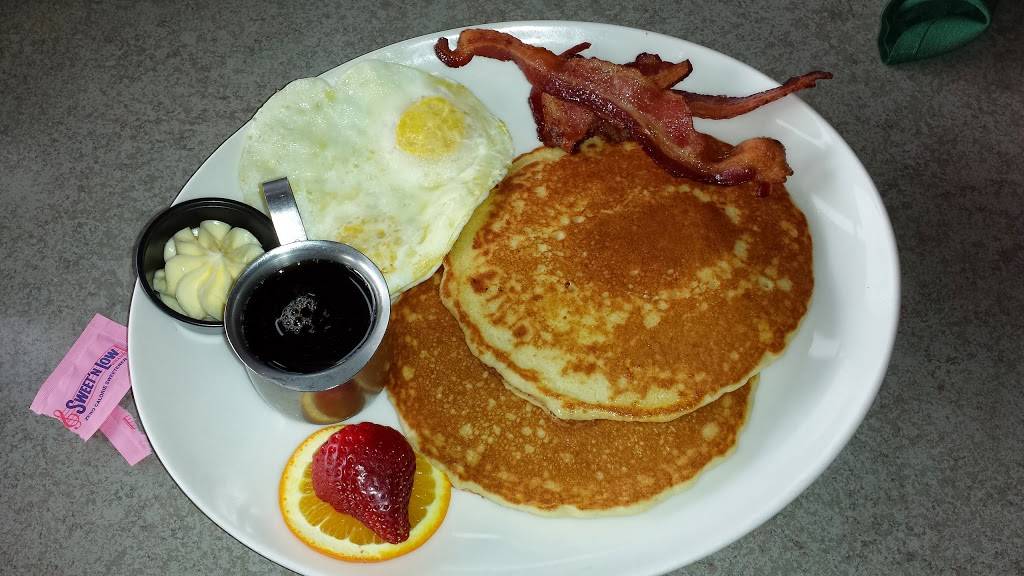 Warehouse 23 | restaurant | 100 Columbia St #102, Vancouver, WA 98660, USA | 3607507256 OR +1 360-750-7256