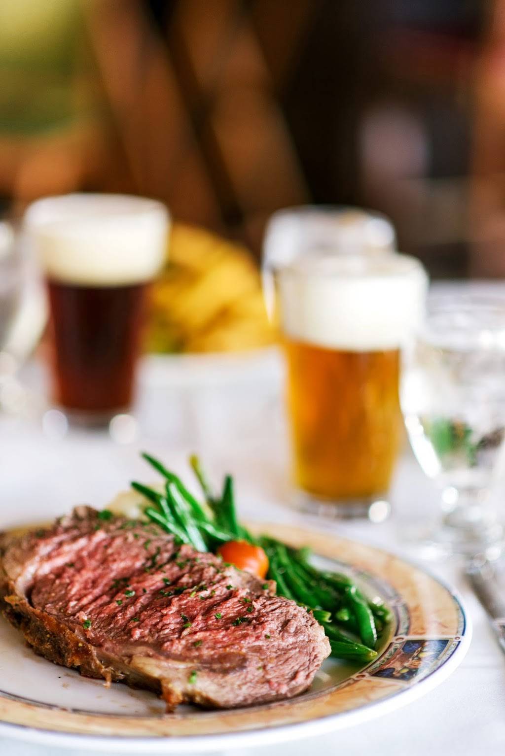 The Lakeview Restaurant and Lounge | restaurant | 5780 Shanty Creek Rd, Bellaire, MI 49615, USA | 2315333000 OR +1 231-533-3000