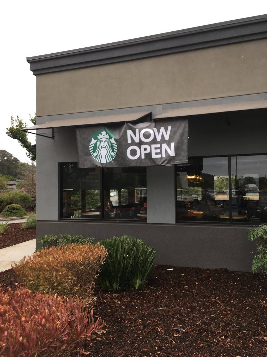 Starbucks | cafe | 110 Donahue St, Sausalito, CA 94965, USA | 4152890743 OR +1 415-289-0743