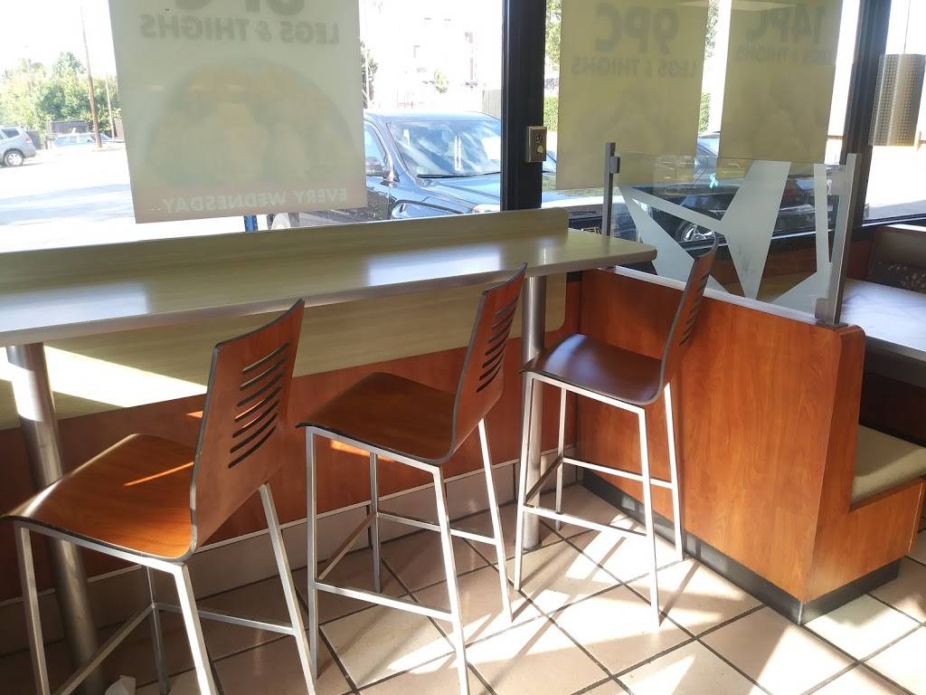 Churchs Chicken | restaurant | 75 South Marietta Pkwy SW, Marietta, GA 30060, USA | 7704241193 OR +1 770-424-1193