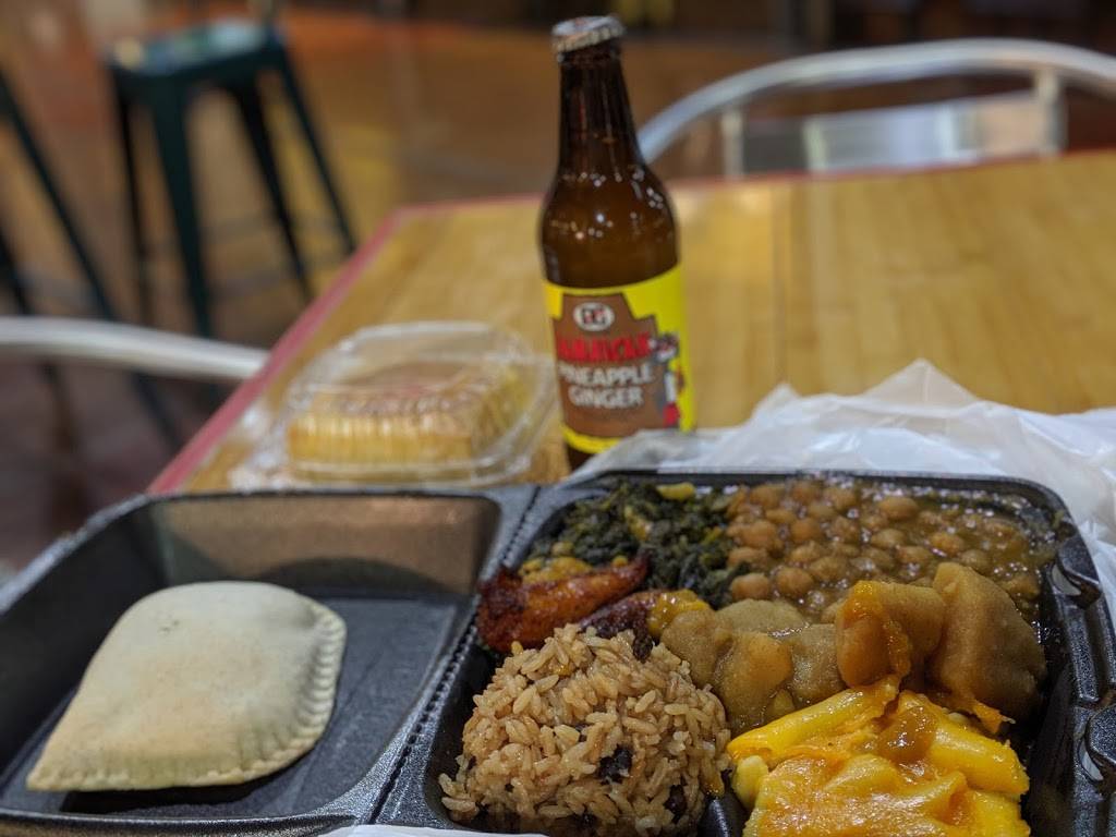 Caribbean Cabana | restaurant | 920 S Harwood St, Dallas, TX 75201, USA | 9727078131 OR +1 972-707-8131