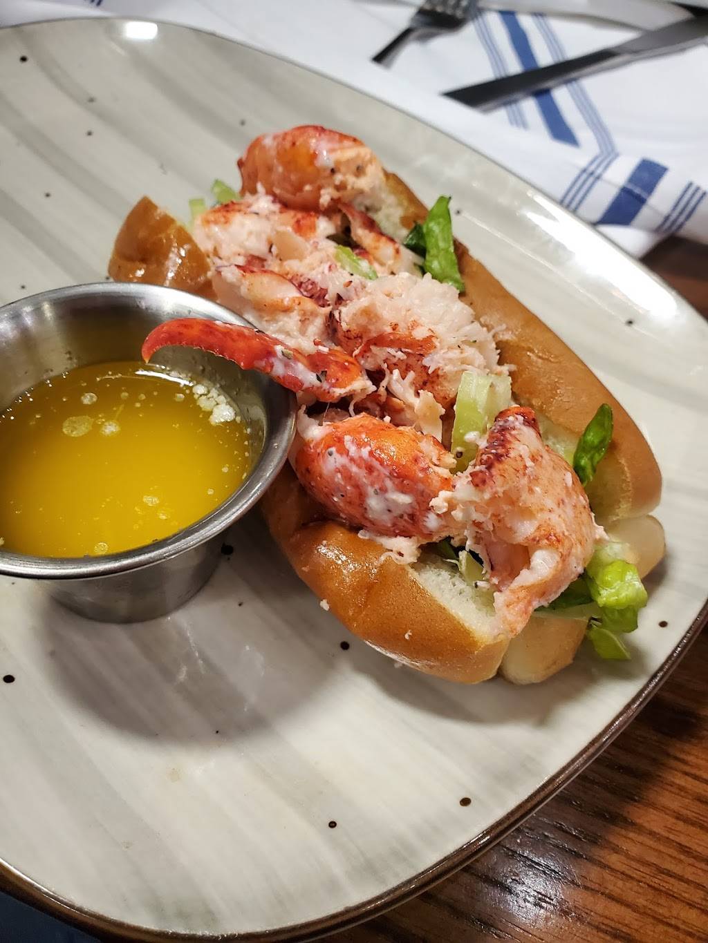 Mallards | restaurant | 230 S Knowles Ave, New Richmond, WI 54017, USA | 7152460154 OR +1 715-246-0154