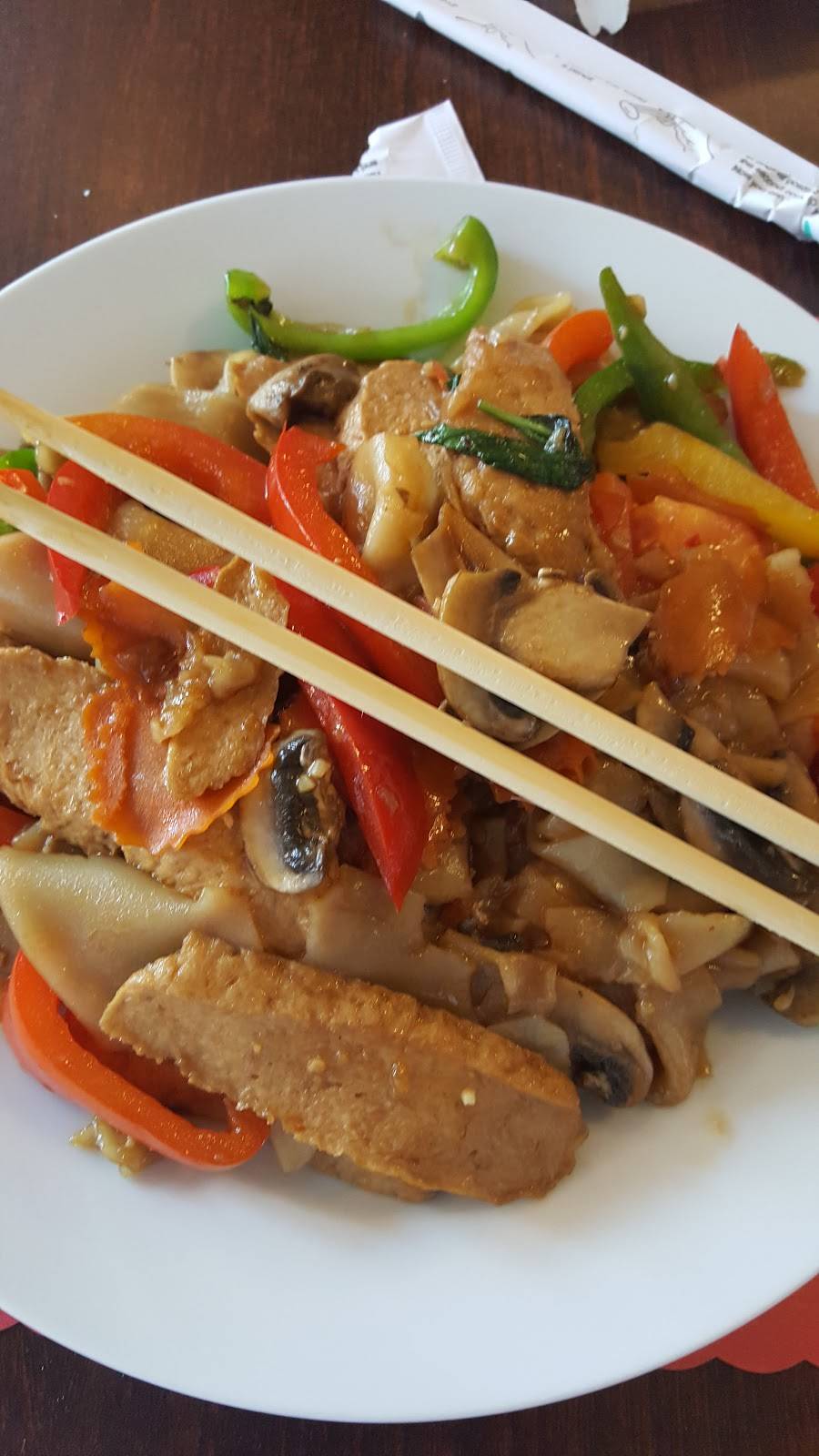 Vegan Plate | restaurant | 2023, 1550 W Fullerton Ave, Chicago, IL 60614, USA | 7734728208 OR +1 773-472-8208