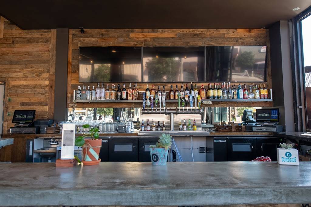 Curbside Eatery & Drinkery | restaurant | 8353 La Mesa Blvd, La Mesa, CA 91942, USA | 6198257759 OR +1 619-825-7759