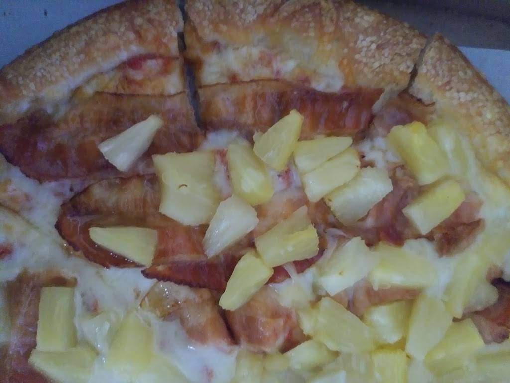 Somerset Famous Pizza | restaurant | 1224 Wilbur Ave, Somerset, MA 02725, USA | 5086790097 OR +1 508-679-0097