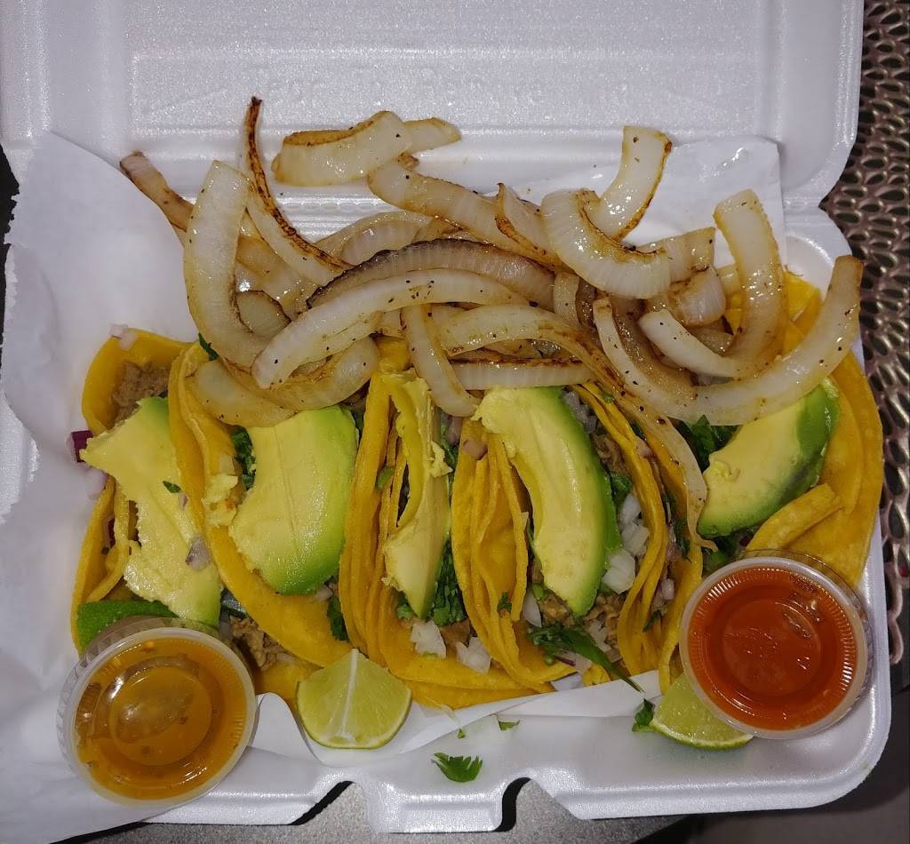 Pepitos Tacos | restaurant | 720 S Fleishel Ave, Tyler, TX 75701, USA | 9039443037 OR +1 903-944-3037