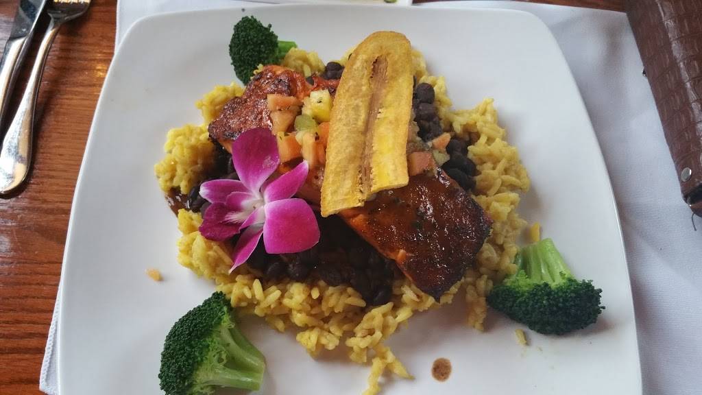 Captains Quarters Restaurant | restaurant | 5700 Captains Quarters Rd, Prospect, KY 40059, USA | 5022281651 OR +1 502-228-1651