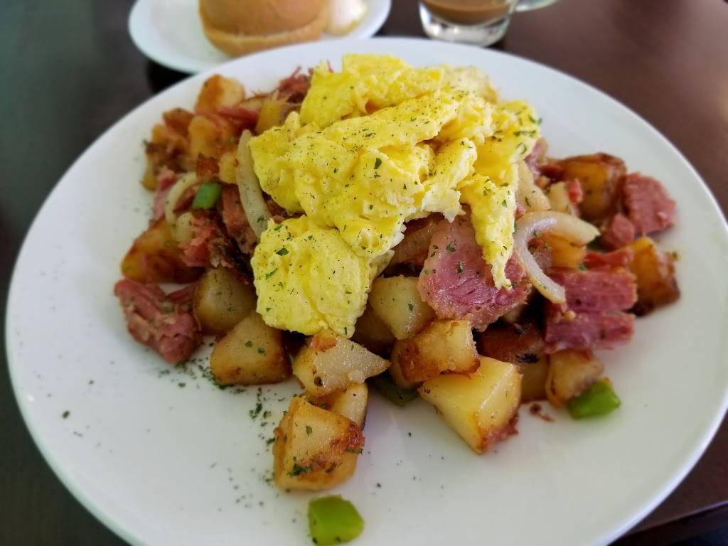 Cafe Casse Croute | cafe | 656 S Brookhurst St, Anaheim, CA 92804, USA | 7147748013 OR +1 714-774-8013