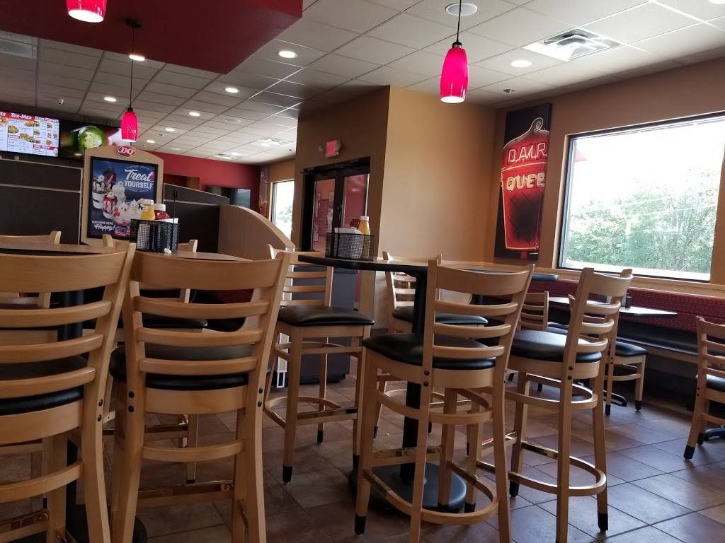 Dairy Queen | restaurant | 6645 Village Blvd, Westworth Village, TX 76114, USA | 6827083747 OR +1 682-708-3747