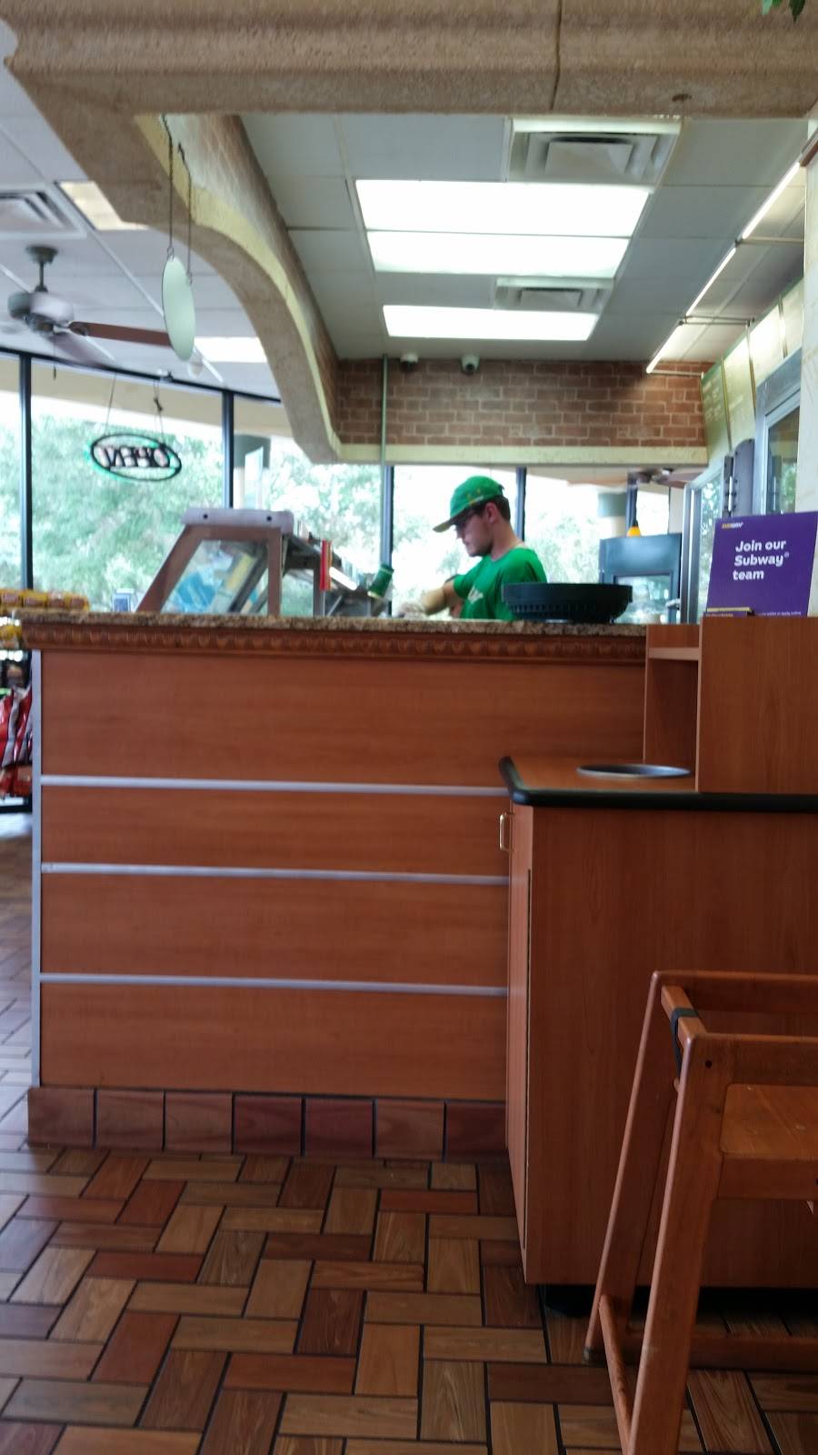 Subway | restaurant | 1569 E Silver Star Rd, Ocoee, FL 34761, USA | 4072970560 OR +1 407-297-0560