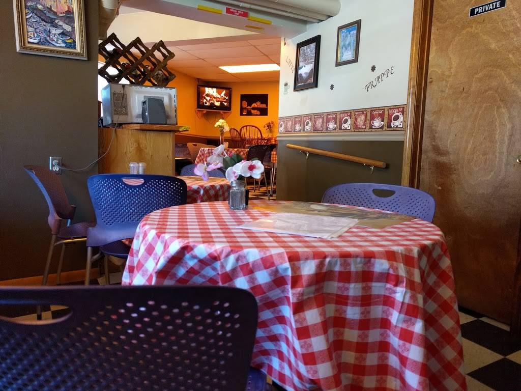 Rollas Kitchen | cafe | 27 N Lafayette Ave, Marshall, MO 65340, USA | 6605536822 OR +1 660-553-6822