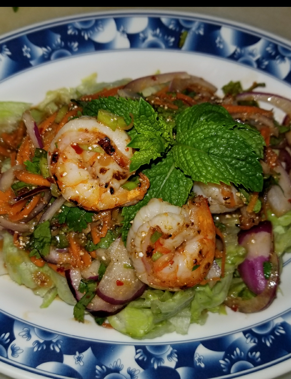 Thai Basil | restaurant | 121 Broadway St, Chico, CA 95928, USA | 5303436843 OR +1 530-343-6843