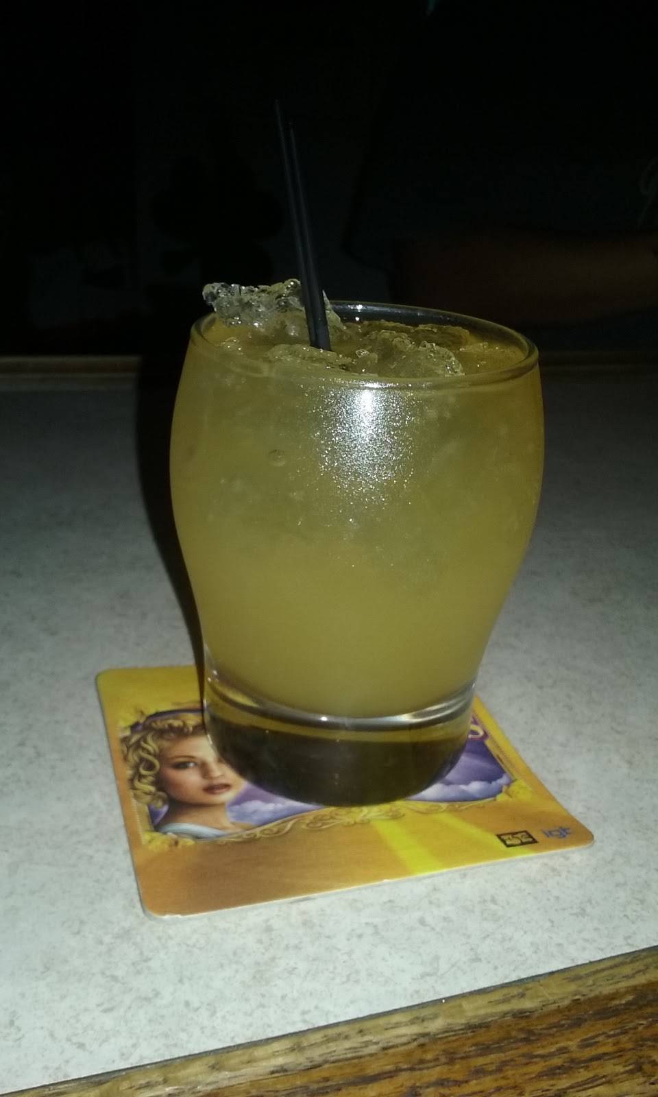 Paddys | restaurant | 362 Theodore St, Crest Hill, IL 60403, USA | 8157226220 OR +1 815-722-6220