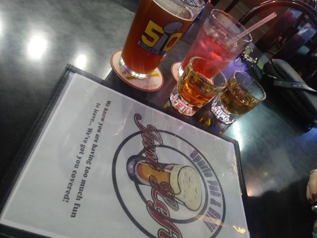 Just Left Pub & Grill | restaurant | 4308 198th St SW, Lynnwood, WA 98036, USA | 4257767379 OR +1 425-776-7379