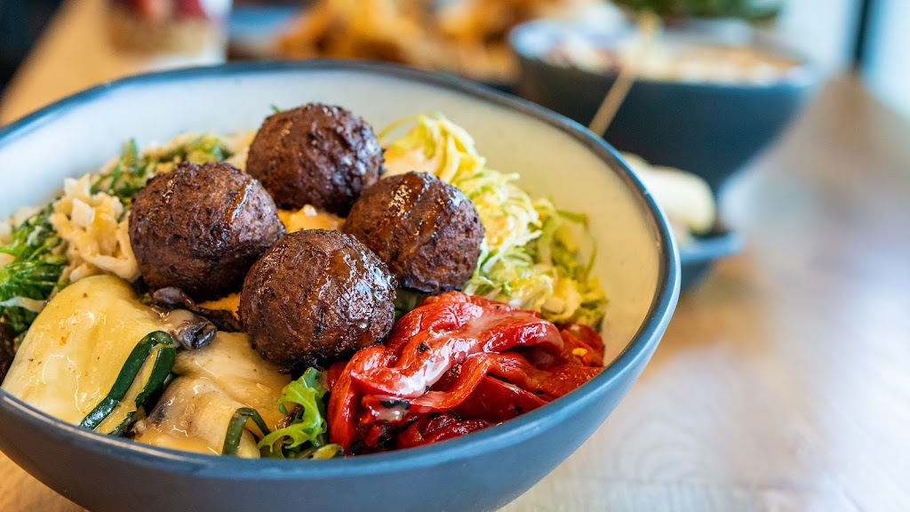 Twisted Ladder | restaurant | 8 Davis Dr, Durham, NC 27709, USA | 9195878432 OR +1 919-587-8432