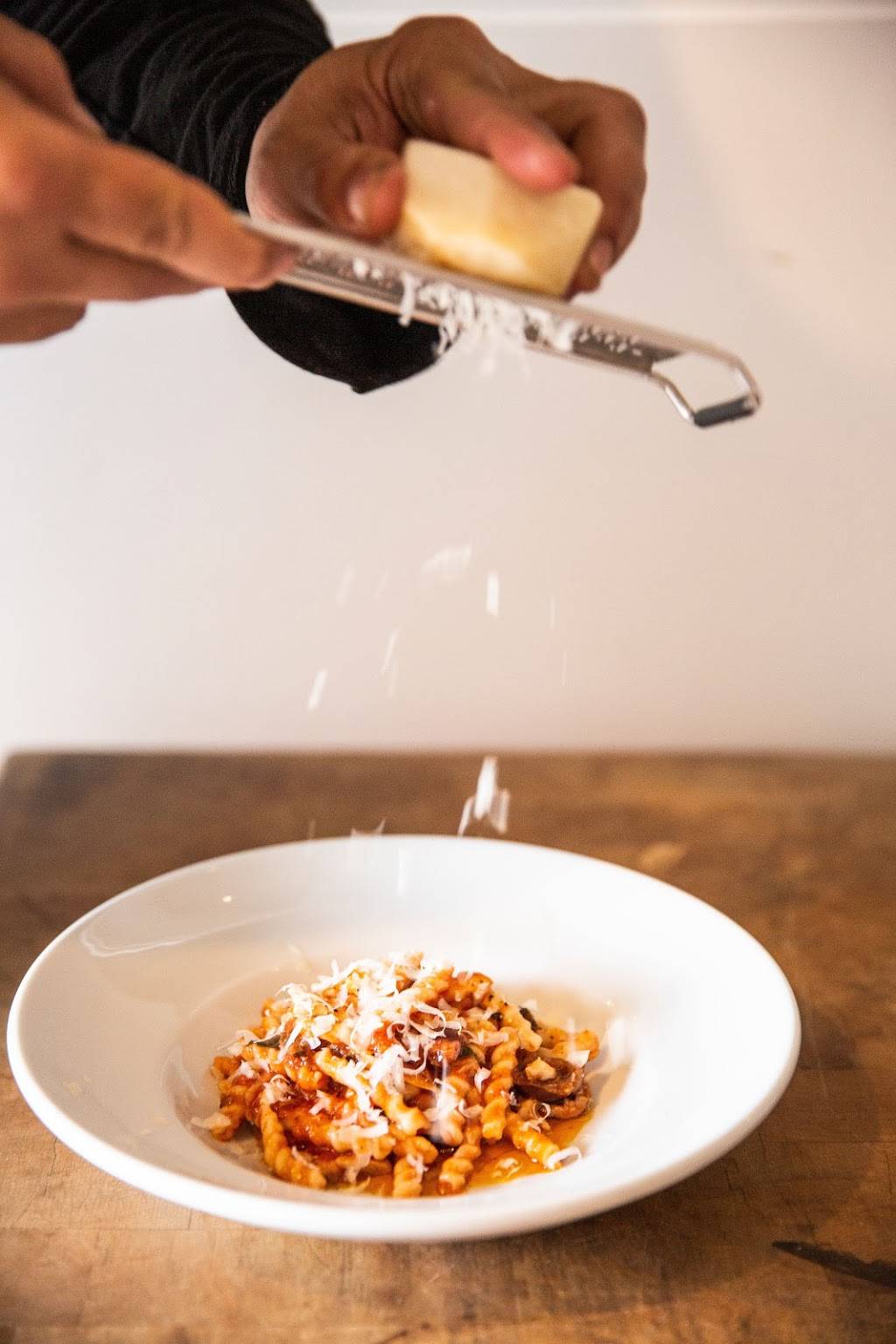 Antico | restaurant | 4653 Beverly Blvd, Los Angeles, CA 90004, USA | 3235103093 OR +1 323-510-3093