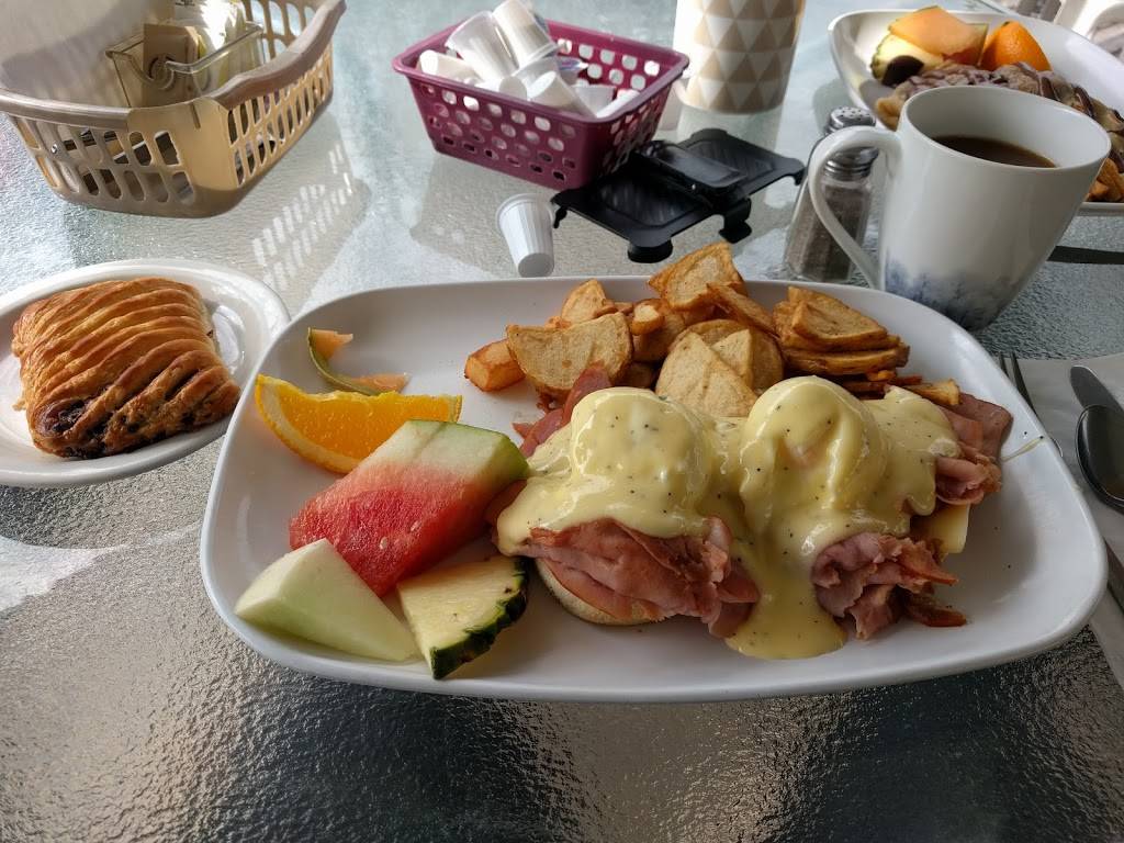 La Mie DOrford | cafe | 2253 Chemin du Parc, Orford, QC J1X 7A2, Canada | 8198471352 OR +1 819-847-1352