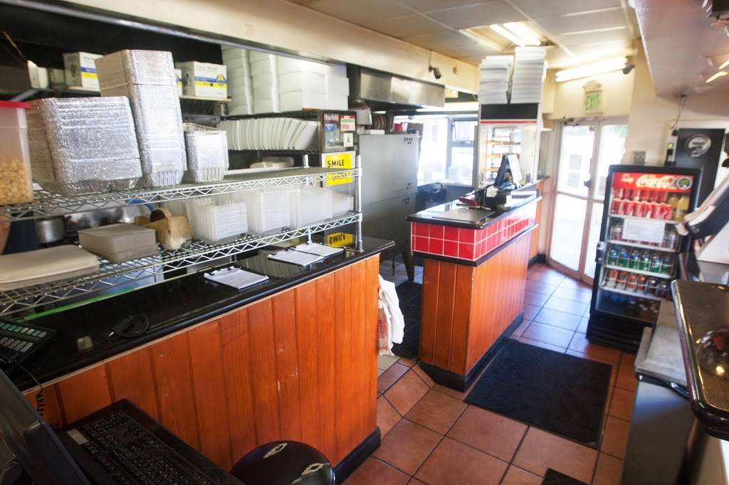 North Beach Pizza | meal delivery | 800 Stanyan St, San Francisco, CA 94117, USA | 4157512300 OR +1 415-751-2300