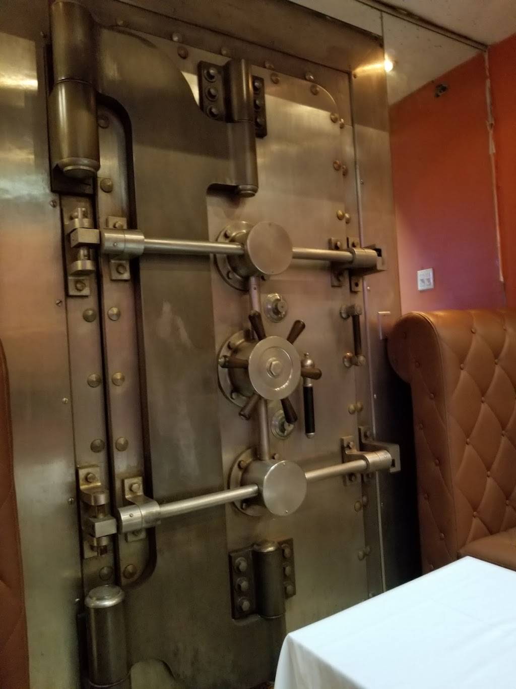 New Vault Cafe | night club | 481C Hempstead Turnpike, Elmont, NY 11003, USA | 5164883100 OR +1 516-488-3100