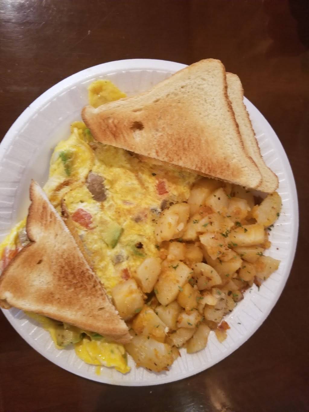 Bravos | restaurant | 377 Seneca Ave, Ridgewood, NY 11385, USA | 7188210492 OR +1 718-821-0492