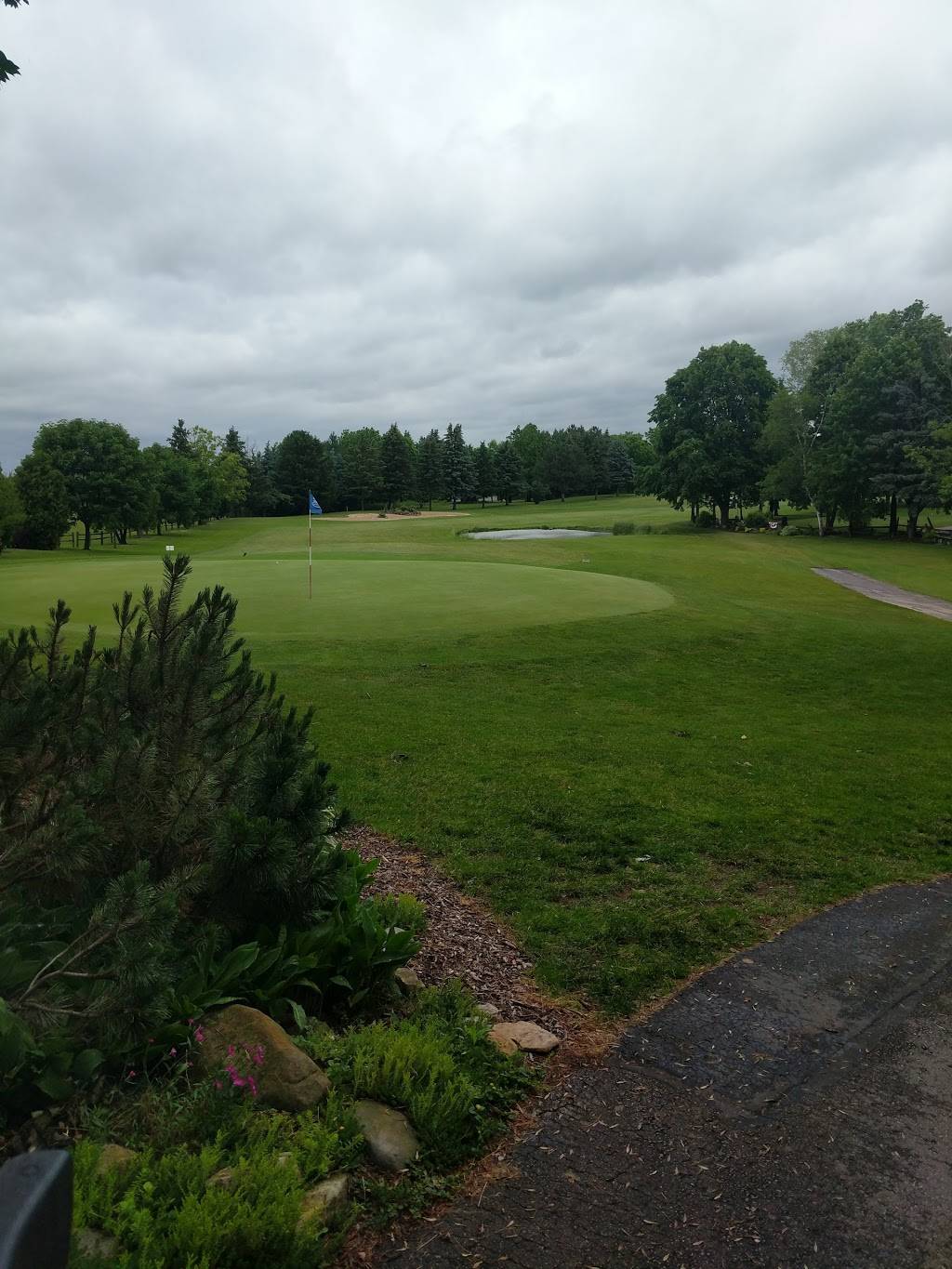 Hilly Haven Golf Course | restaurant | 5911 Co Rd PP, De Pere, WI 54115, USA | 9203366204 OR +1 920-336-6204