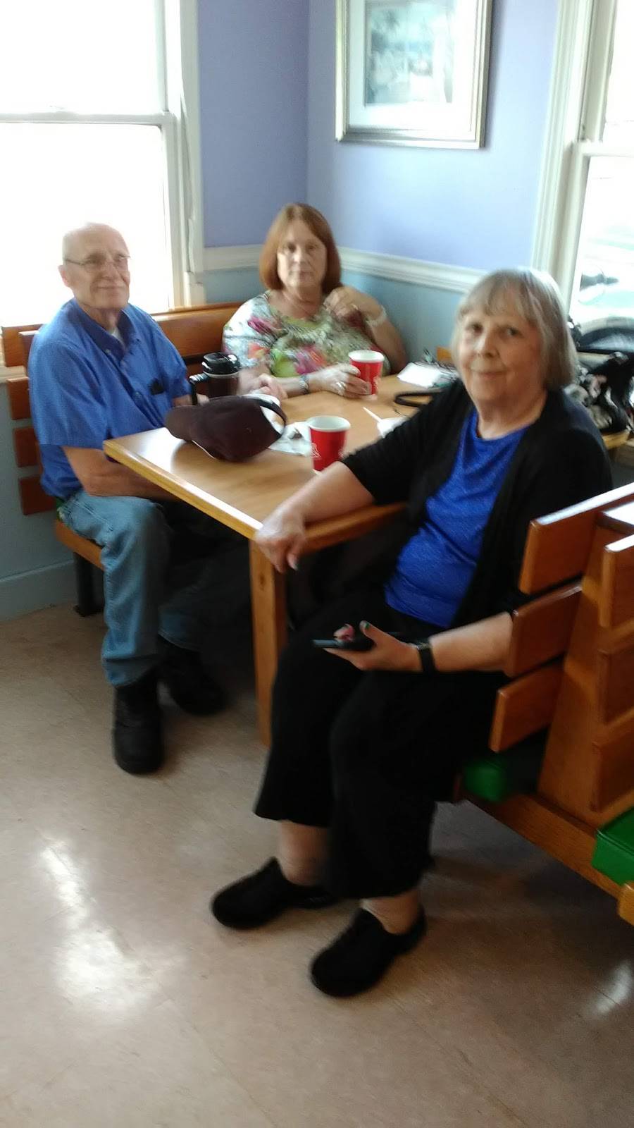 Prancers Ice Cream | restaurant | 76 Lake St, Le Roy, NY 14482, USA | 5855025024 OR +1 585-502-5024