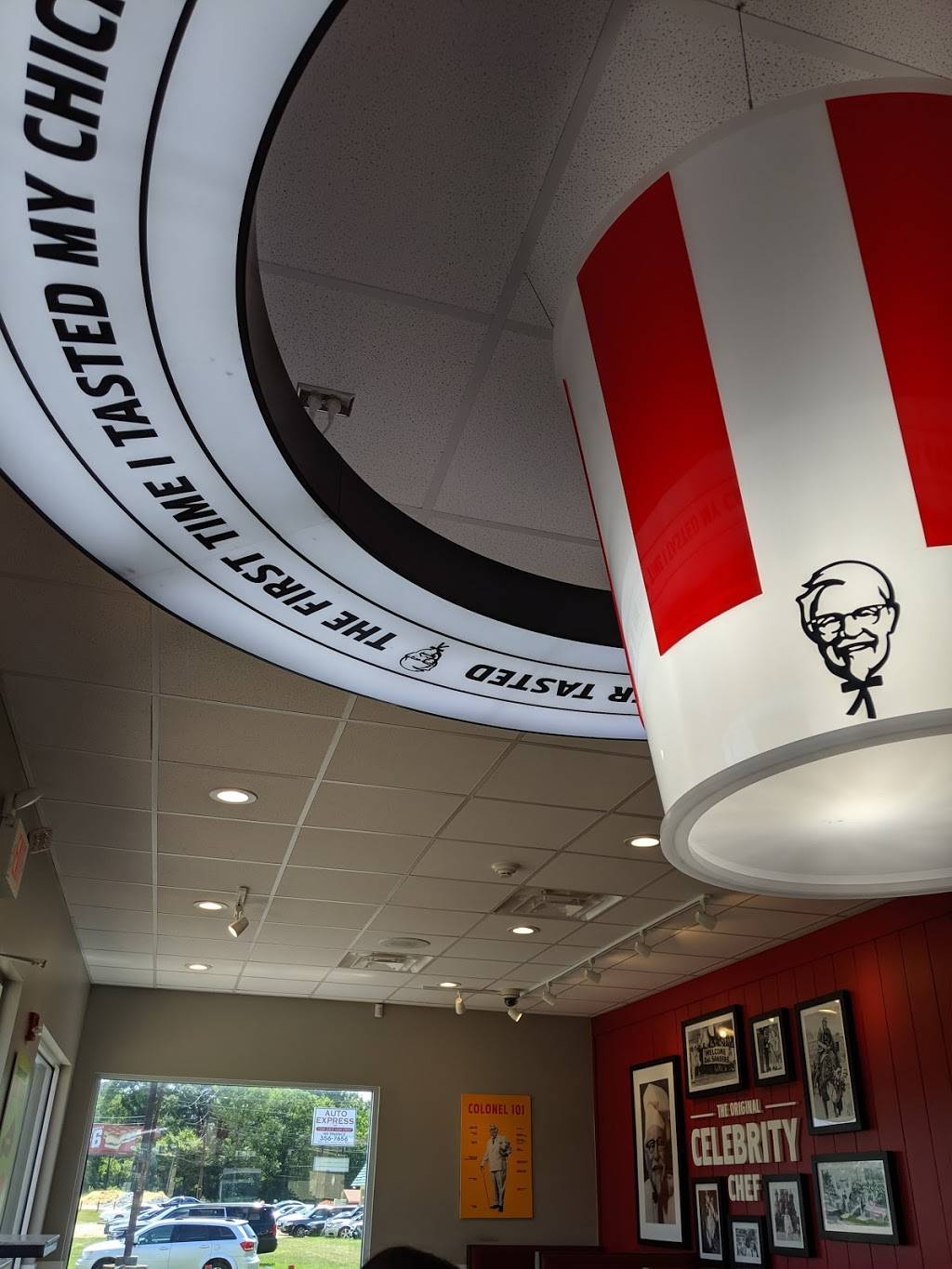 KFC | restaurant | 917 W South Blvd, Montgomery, AL 36105, USA | 3346123345 OR +1 334-612-3345