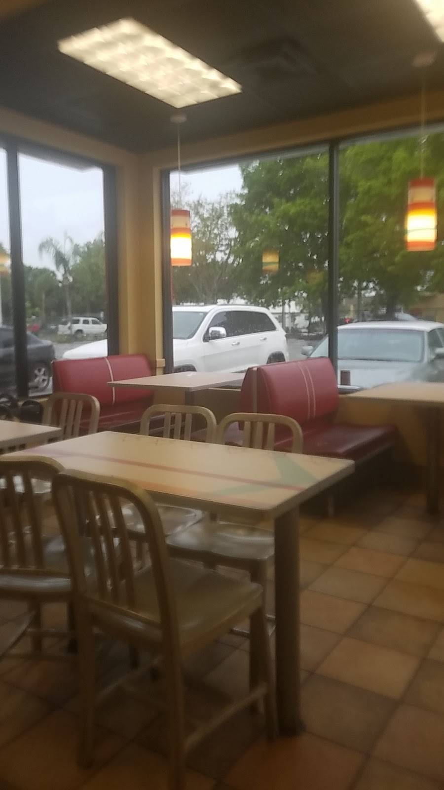 KFC | restaurant | 4336 Palm Beach Blvd, Fort Myers, FL 33905, USA | 2396942145 OR +1 239-694-2145